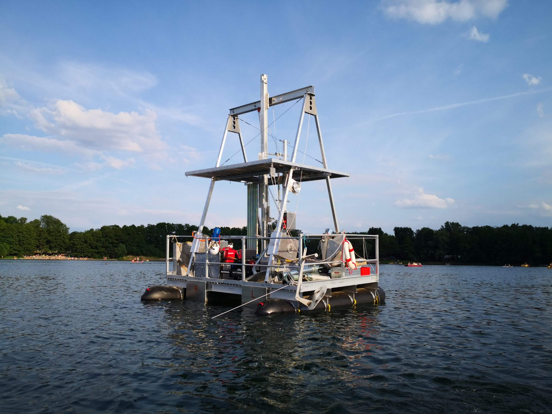 KUM OFFSHORE shallow-water TSF access platform